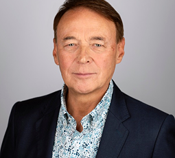 Mervyn Dinnen
